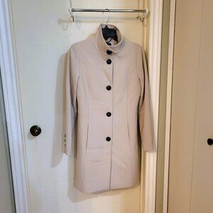 Melanie Lyne Coat Light Beige. Size XS